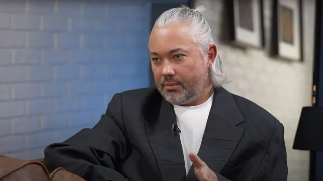 Александр Рогов назвал утренний душ главным правилом красоты