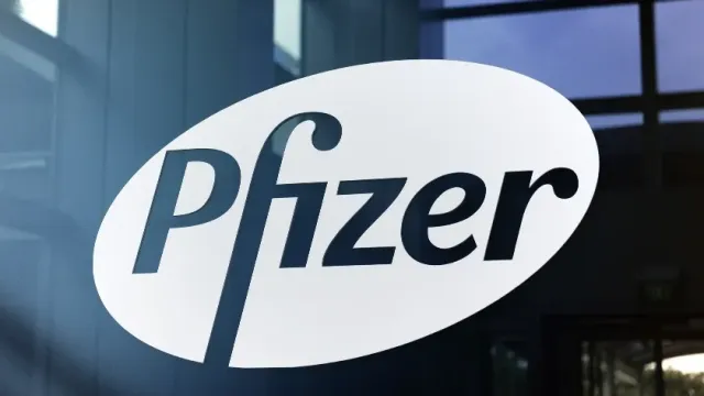 Фармацевтическая компания Pfizer приостанавливает продажу четырех лекарств в Индии