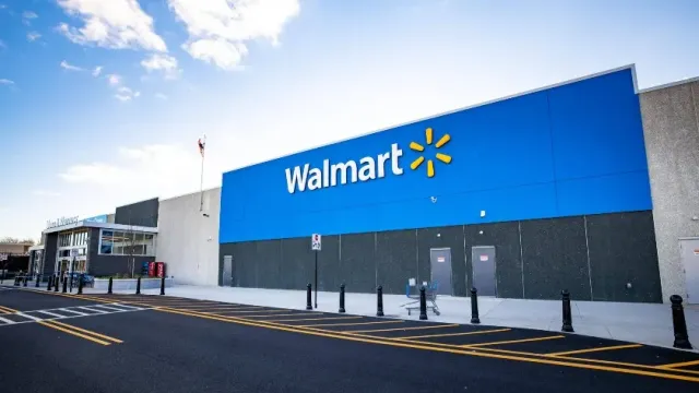 Руководство Walmart проведет званый обед с инвесторами в Северо-Западном Арканзасе 1 июня