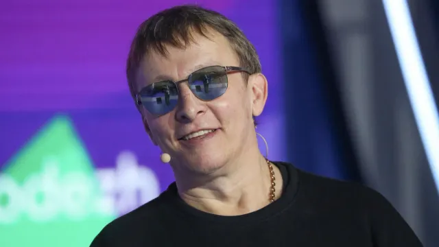 Иван Охлобыстин предложил помощь Симоньян в борьбе с раком