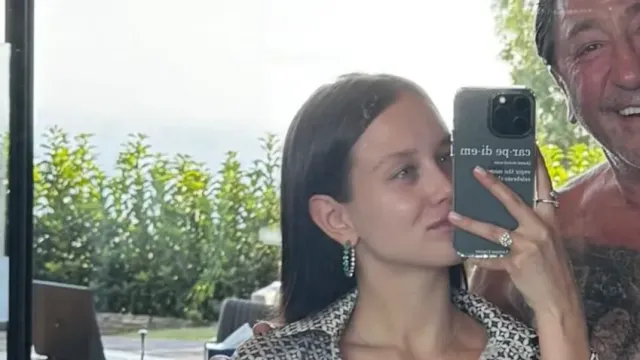 Григорий Лепс отправился на отдых с 19-летней невестой