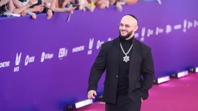 Юристы оценили риски ограничения родительских прав Джигана