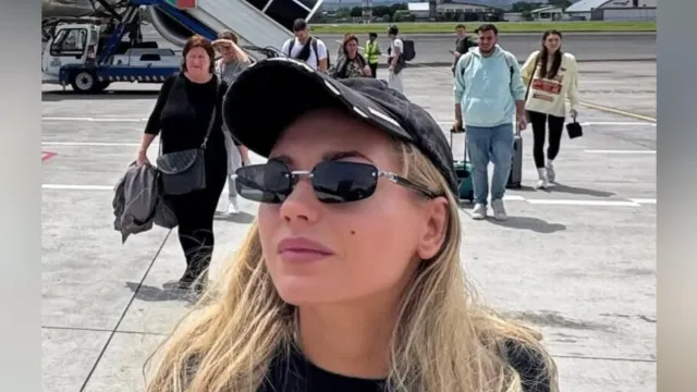 Кристина Асмус улетела на острова вместе с мужчиной