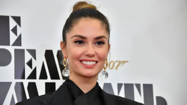 Агата Муцениеце решила сменить фамилию после свадьбы