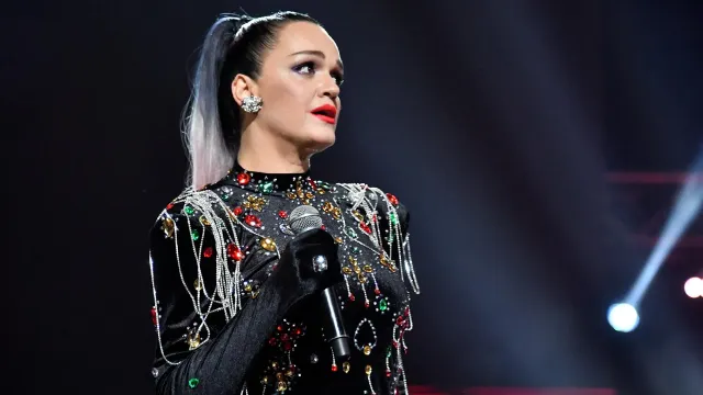 Певица Слава бросила пить на фоне скандала в Пензе