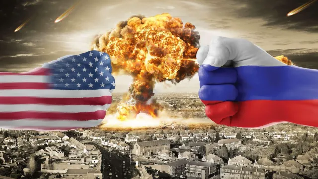 Политолог Журавлев: попытка НАТО начать эскалацию конфликта с РФ завершится ядерным ударом