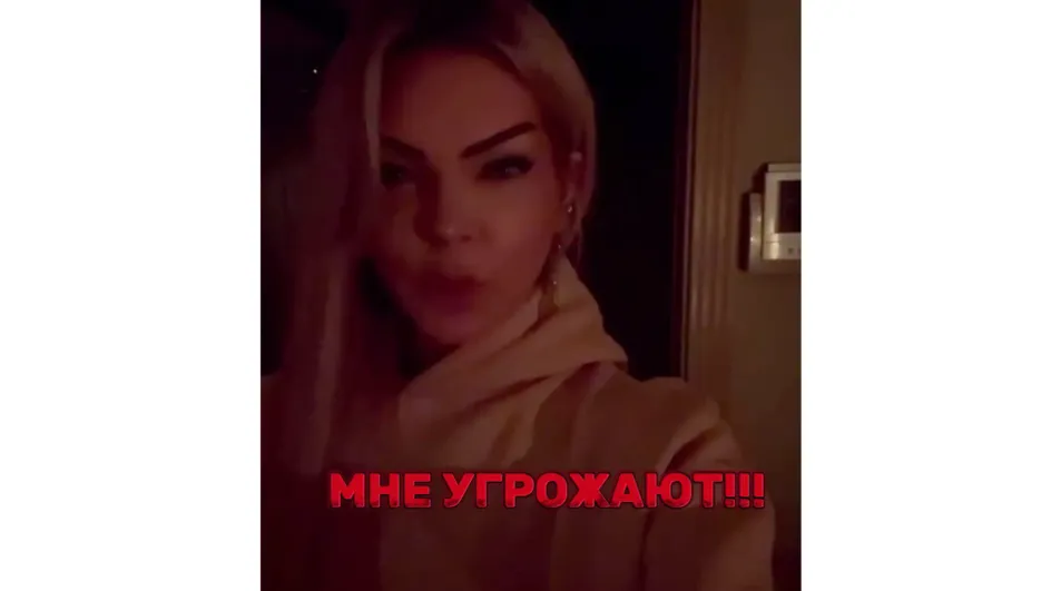 В дом адвоката Павла Прилучного проникли с ножом