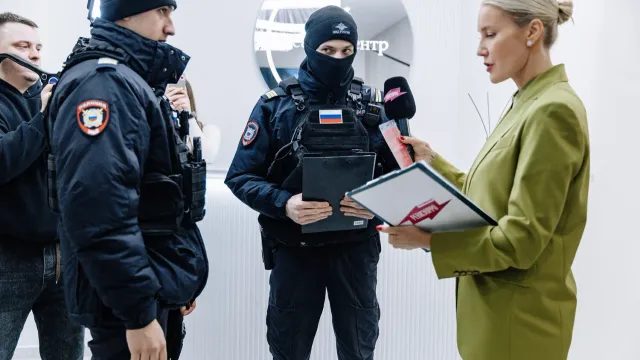 Ведущая Елена Летучая проинспектировала медицинскую клинику в Москве