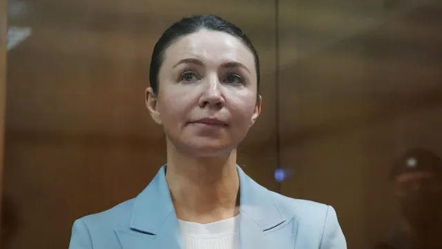 Горячая новость | Квартиру блогера Елены Блиновской в центре Москвы выставят на открытые торги