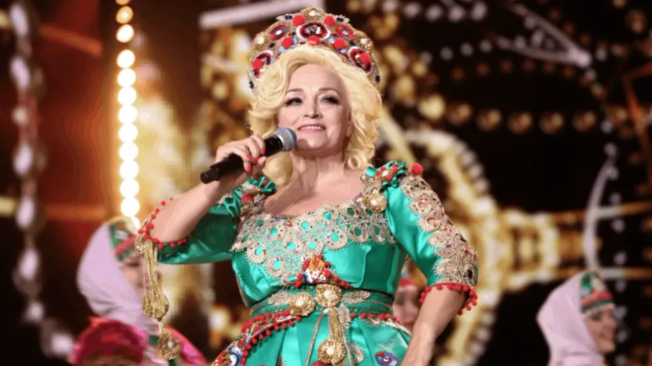 Фанатка напала на Надежду Кадышеву после концерта