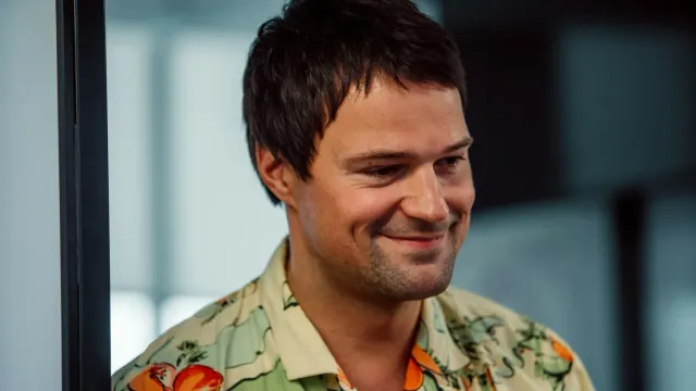 Данила Козловский выложил редкое фото с дочерью от Зуевой