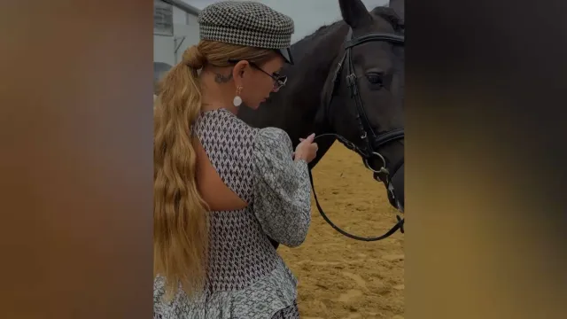 Анна Асти показала необычный подарок на день рождения