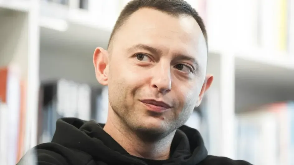 Лидер группы «Звери» оказался в должниках у Роспатента