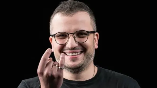 Горячая новость | Дмитрий Позов попал в рехаб из-за депрессии и алкогольной зависимости