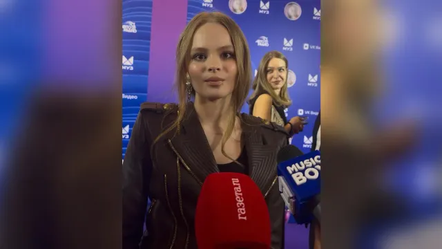 Дочь актера Виталия Гогунского официально перешла на домашнее обучение