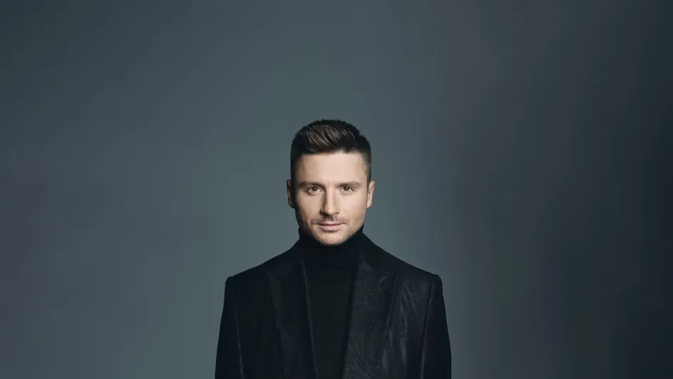 Сергей Лазарев лежит под капельницей из-за переработок