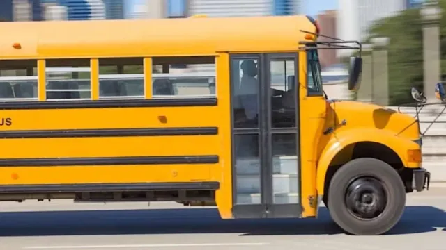 Некоторые маршруты школьных автобусов в Женеве отменены после технической проверки