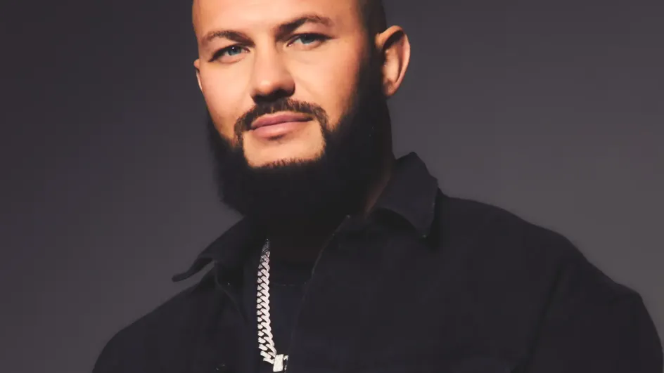 Джиган запретил парню дочери Ариелы брать ее за руку