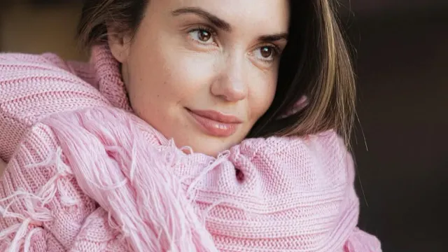 Агата Муцениеце объяснила, зачем скрывает дочь