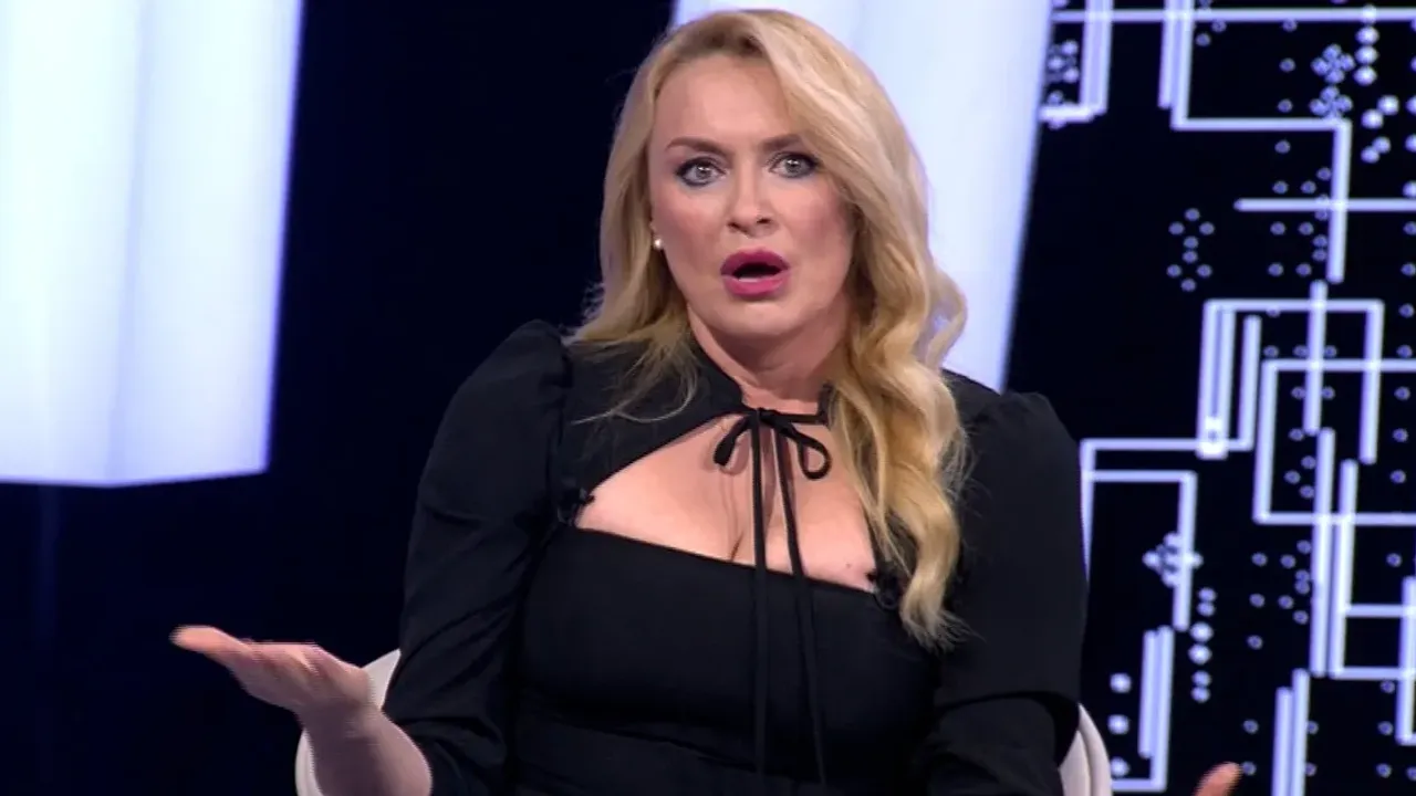 Бауырластардан жағажайдағы порно