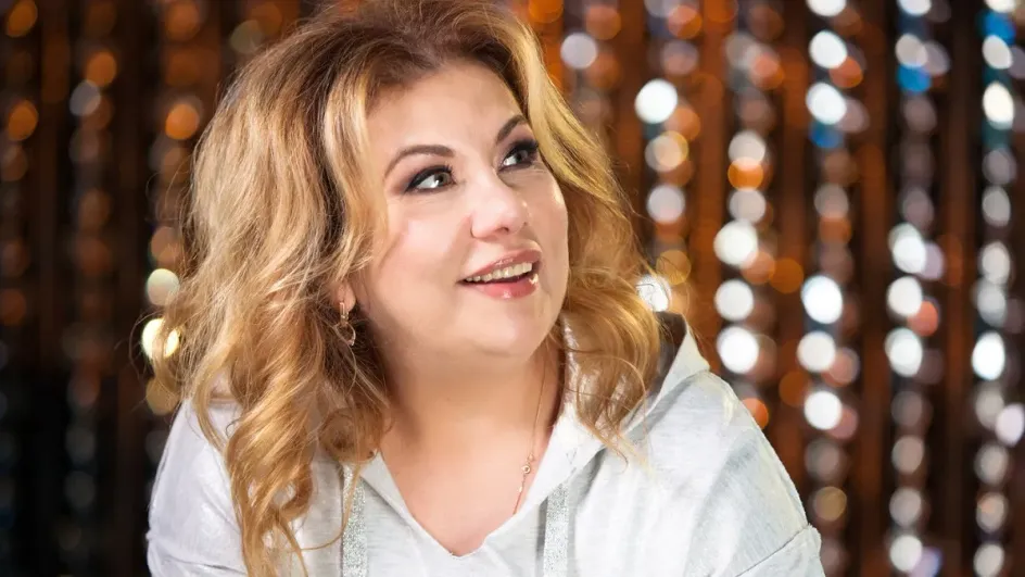 Актриса Марина Федункив рассказала о материнстве в 53 года