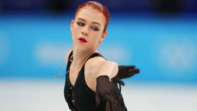 Александра Трусова впервые выступила в шоу после рождения сына