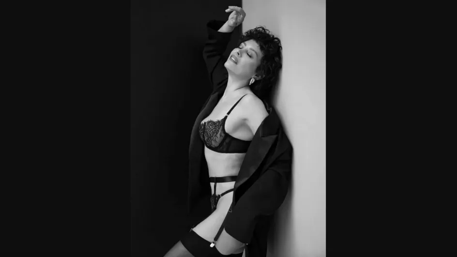 52-летняя Екатерина Волкова показала фигуру в нижнем белье