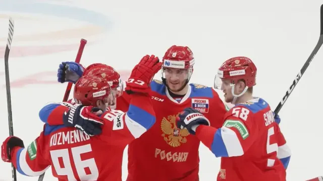 Хоккейный эксперт Чижмин высказался об отстранении российской сборной от международных турниров