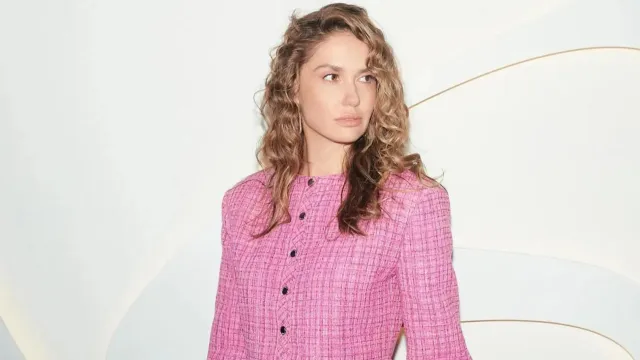 Прилучный планирует и дальше судиться с недавно родившей Агатой Муцениеце