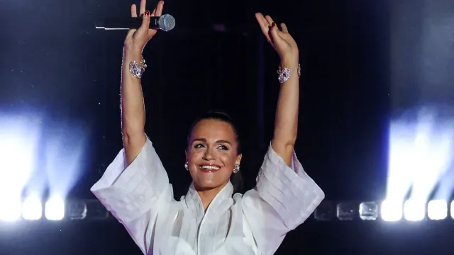 Горячая новость | Певица Слава призналась, что родные и друзья довели её до нервного срыва