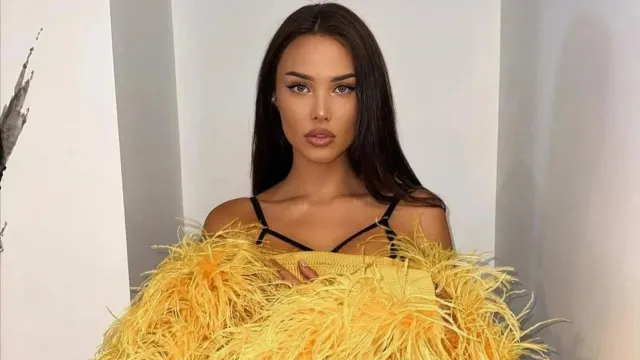 Анастасия Решетова призналась, что пожалела о сделанной пластике