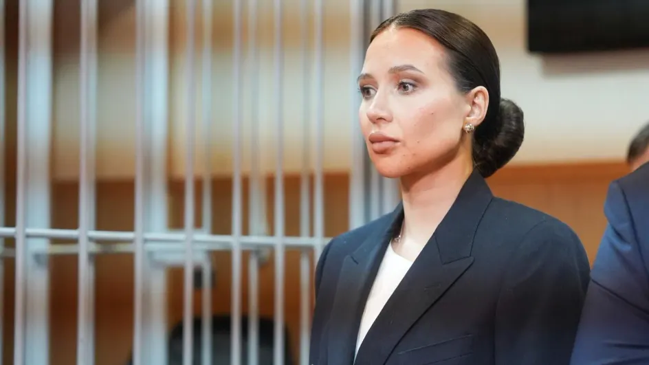 Блогер Лерчек ушла из больницы на день рождения сына