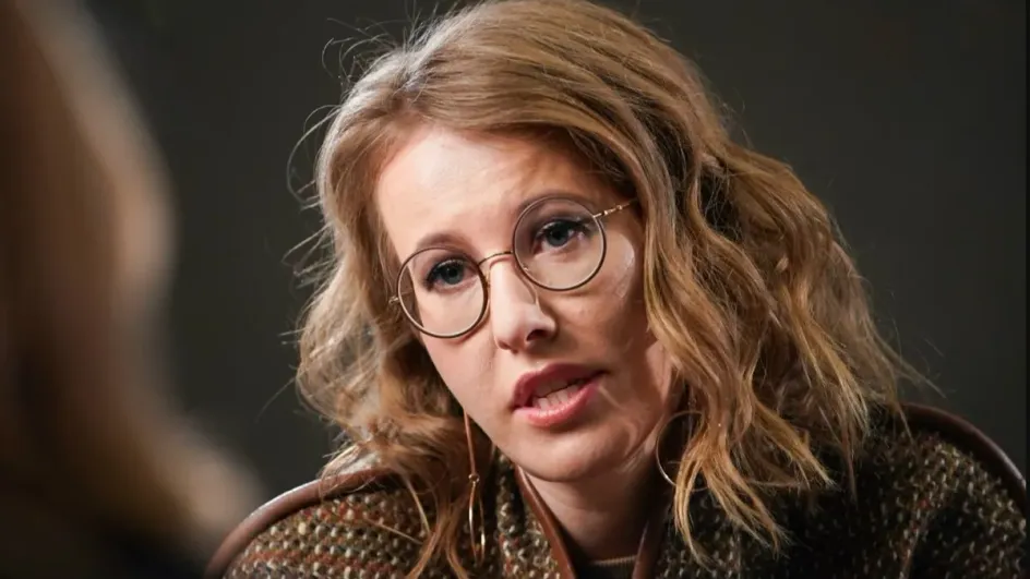 Собчак сделала замечание французу за проукраинский лозунг