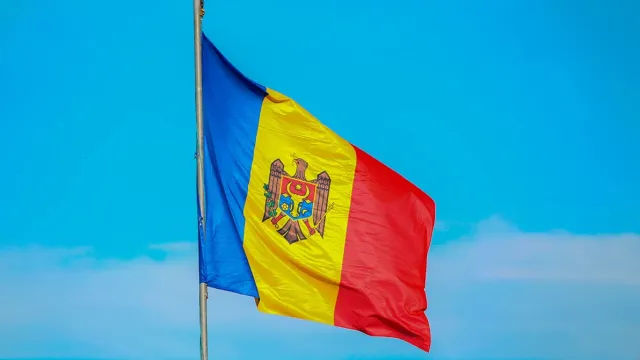 Политолог Журавлев оценил шансы по вступлению Молдавии в ЕС и НАТО
