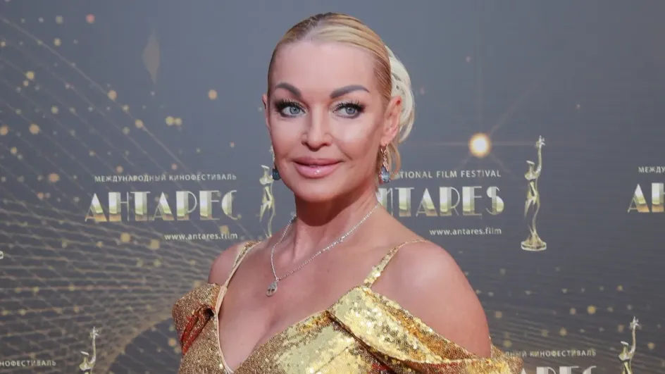 Анастасия Волочкова проснулась в чужой постели после вечеринки