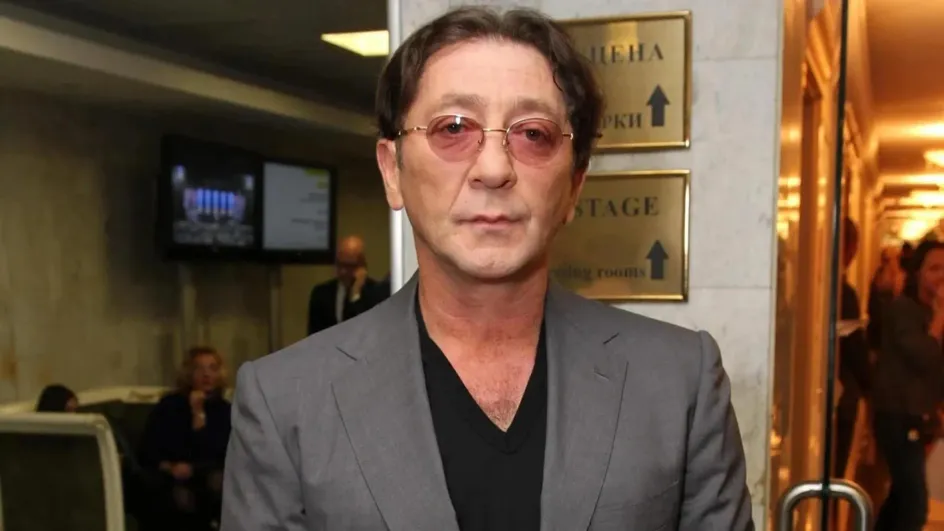 Григорий Лепс решил подарить бывшей жене большой дом