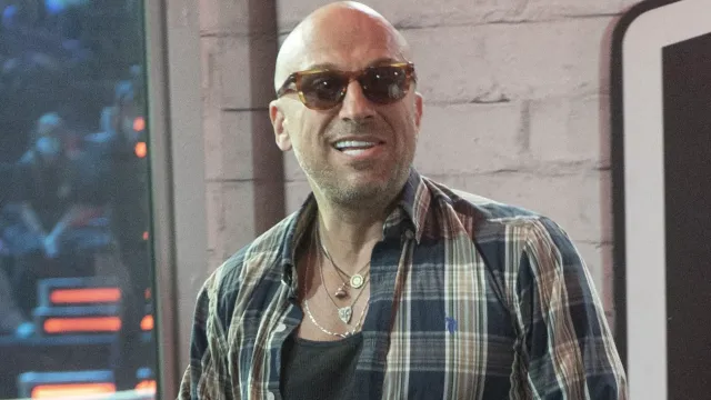 Горячая новость | Стало известно, сколько Нагиев зарабатывает на своих курсах развития уверенности