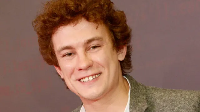 Кологривый обратился к мошенницам перед 8 марта